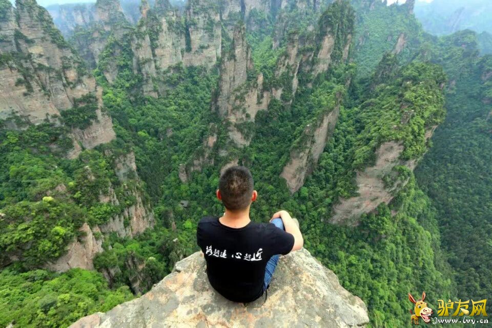 坐看墙峰.jpg